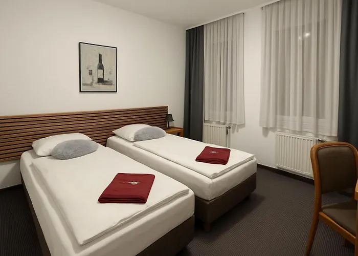 Nassauer Hof Frankfurt Zeilsheim